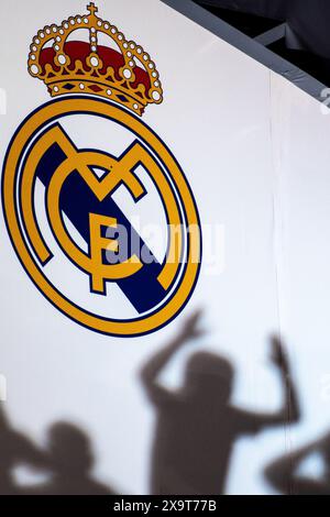 Madrid, Spain. 15th June, 2024. Customers are seen at the Irish fashion ...