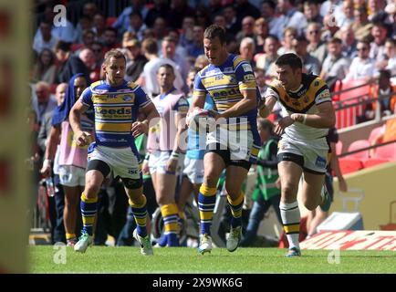 Pic shows: Rob Burrow in action  Rugby League Challenge Cup Final Leeds Rhinos v Castleford. 2014     Pic gavin rodgers/pixel8000 Stock Photo