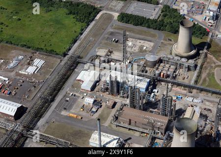 Aerial view of a chemical works with storage tanks and cooling towers.  Billingham, Stockton-on-Tees, Teesside Stock Photo