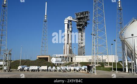 Cape Canaveral, Florida, USA. 3rd June, 2024. Mission Managers have set the new launch date and time of the ULA Atlas V rocket after finding the cause of the postponement of the launch from Complex 41 at the Cape Canaveral Space Force Station on Monday, June 3, 2024. Atlas will boost the Boeing Starliner spacecraft with its first crew, NASA Astronauts Butch Wilmore and Suni Williams, on a ten day mission to the International Space Station. Launch is scheduled for an instantaneous window on June 5 at 10:52 AM. Photo by Joe Marino/UPI Credit: UPI/Alamy Live News Stock Photo