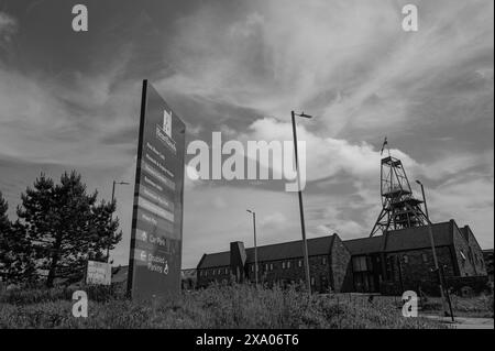 HEARTLANDS POOL CAMBORNE WORLD HERITAGE SITE MINING ENGINE HOUSE Stock Photo