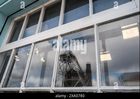 HEARTLANDS POOL CAMBORNE WORLD HERITAGE SITE MINING ENGINE HOUSE Stock Photo