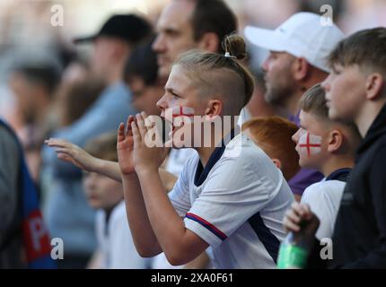 Newcastle Upon Tyne, UK. 3rd June, 2024. Fans during the International Friendly match between England and Bosnia-Herzegovina at St. James' Park, Newcastle Upon Tyne. Picture credit should read: Nigel Roddis/Sportimage Credit: Sportimage Ltd/Alamy Live News Stock Photo