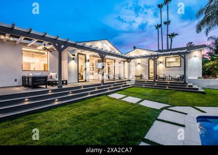 An outdoor seating area in a modern new construction home in Los Angeles Stock Photo