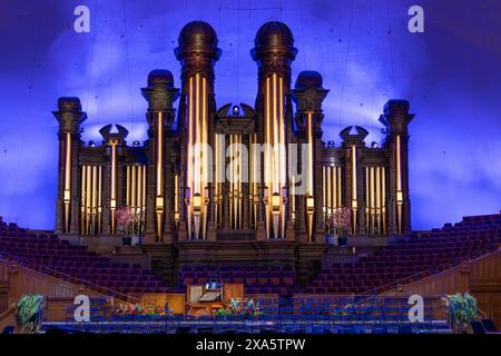 The famed pipe organ in the Tabernacle on Temple Square in Salt Lake City, Utah. Stock Photo