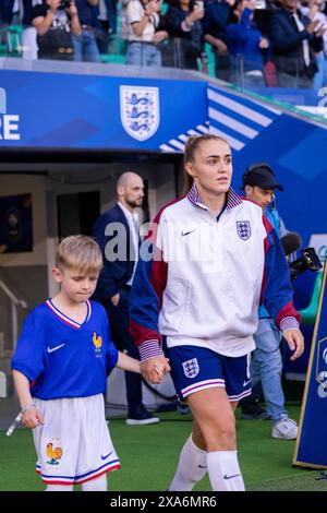 Saint Etienne, France. 04th June, 2024. Georgia Stanway (8 England) during the Womens European Qualifiers match between France and England at Stade Geoffroy-Guichard in Saint-Etienne, France. (Pauline FIGUET/SPP) Credit: SPP Sport Press Photo. /Alamy Live News Stock Photo