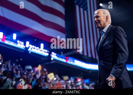 President Joe Biden delivers remarks at a get out the vote event in Philadelphia, Pennsylvania,  November 5, 2022. (Christopher Dilts/Biden For President) Stock Photo