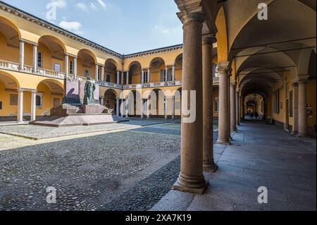 University of Pavia, city of Pavia on the river Ticino, province of Pavia, Lombardy, Italy, Europe Stock Photo