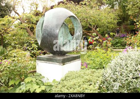 Barbara Hepworth Sculpture Garden 'Sphere with Inner Form' 1963 Bronze, St. Ives, Cornwall, England, UK, 2024 Stock Photo