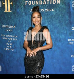 Ny. 05th June, 2024. Tiff Benson at arrivals for The 2024 Fragrance Foundation Awards, David H. Koch Theater at Lincoln Center, New York, NY, June 05, 2024. Credit: Quoin Pics/Everett Collection/Alamy Live News Stock Photo