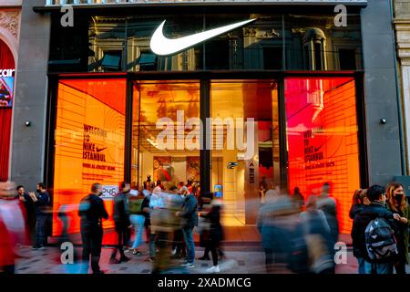 Facade of Nike Store in Istanbul Stock Photo Alamy