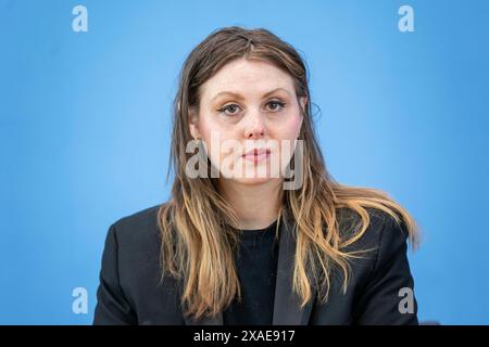 Ariel Elbert, management of Keshet Germany, recorded during a press conference at the House of the Federal Press Conference on the topic: Anti-Semitic Alliances after October 7th - Civil Society Situation Report on Anti-Semiticism in Berlin, June 6th, 2024. Stock Photo