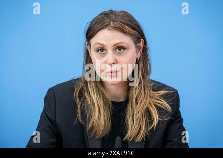 Ariel Elbert, management of Keshet Germany, recorded during a press conference at the House of the Federal Press Conference on the topic: Anti-Semitic Alliances after October 7th - Civil Society Situation Report on Anti-Semiticism in Berlin, June 6th, 2024. Stock Photo