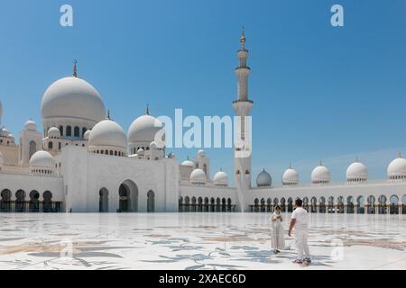 Sheikh Zayed Grand Mosque in Abu Dhabi, United Arab Emirates Stock Photo