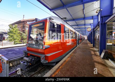 Cogwheel train locomotive in the Gornergrat Railway train station in Zermatt, Canton of Valais, Switzerland Stock Photo