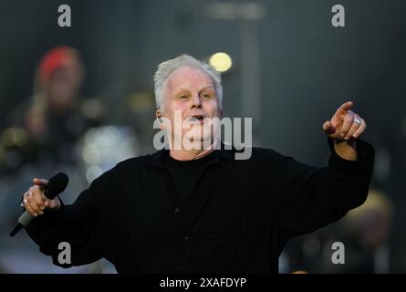 Dresden, Germany. 06th June, 2024. Singer Herbert Grönemeyer takes to the stage at the Rudolf Harbig Stadium at the start of the '4630 Bochum' 40 Years Live 2024 tour. Credit: Robert Michael/dpa/Alamy Live News Stock Photo