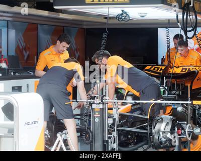 Montreal, Canada. 6 June 2024.McLaren Formula 1 Team mechanics work on Lando Norris MLC38 car for the    Canadian Grand Prix, Formula One practice on Friday Stock Photo