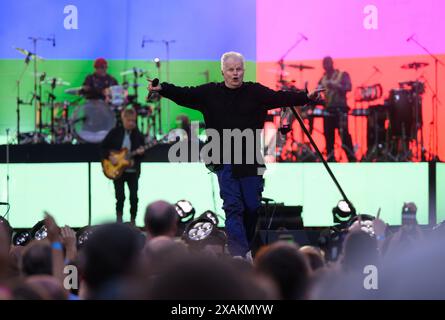 Dresden, Germany. 06th June, 2024. Singer Herbert Grönemeyer takes to the stage at the Rudolf Harbig Stadium at the start of the '4630 Bochum' 40 Years Live 2024 tour. Credit: Robert Michael/dpa/Alamy Live News Stock Photo