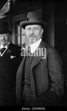 Sir Cecil Spring Rice, 1913. Shows English diplomat Sir Cecil Arthur Spring-Rice (1859-1918), who was the British Ambassador to the United States from 1913 to 1918. Stock Photo