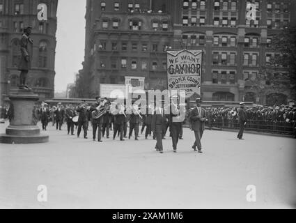 At Gaynor notification 9/3/13, 1913. Shows the notification ceremony that took place on September 3, 1913 on the steps of City Hall, New York City, where Mayor William J. Gaynor was nominated for re-election. William Jay Gaynor had served a term as reform mayor of New York. Because the incorruptible Gaynor would not cooperate with the Tammany machine, Tammany refused to nominate him for a second term. So Gaynor was renominated by an independent group, and accepted their nomination.  Nathan Hale statue on right. Stock Photo