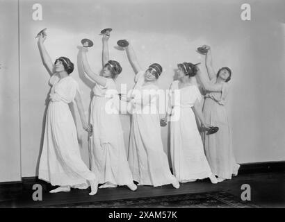 Suffragette Ball - Gr. Cymball Dance, between c1910 and c1915. Stock Photo