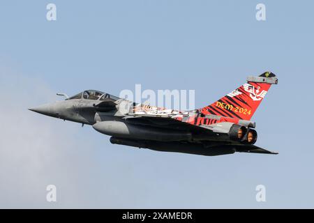 Dassault Rafale of Flotille 11F Marine nationale ‘French Navy’, takes off, during the NATO Tiger Meet at Schleswig AB, Jagel, Germany, 7th June 2024  (Photo by Cody Froggatt/News Images) Stock Photo