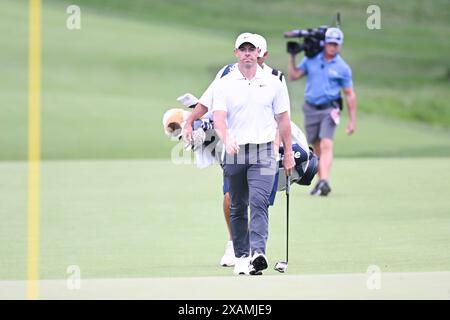 Dublin, Ohio, USA. 7th June, 2024. Rory McIlroy (NIR) approaches the 14th green during the second round at the Memorial Tournament in Dublin, Ohio. Brent Clark/Cal Sport Media/Alamy Live News Stock Photo