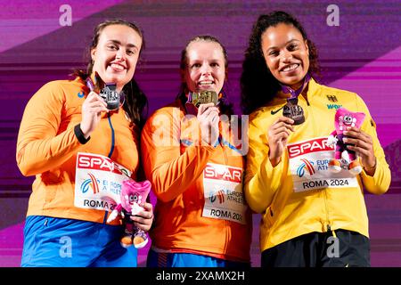 Rome, Italy. 07th June, 2024. ROME, ITALY - JUNE 7: Jorinde van Klinken of the Netherlands, Jessica Schilder of the Netherlands and Yemisi Ogunleye of Germany during the podium ceremony after competing in the Shot Put Women during Day One of the European Athletics Championships - Rome 2024 at Stadio Olimpico on June 7, 2024 in Rome, Italy. (Photo by Joris Verwijst/BSR Agency) Credit: BSR Agency/Alamy Live News Stock Photo