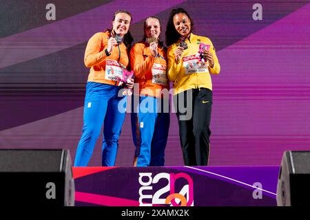 Rome, Italy. 07th June, 2024. ROME, ITALY - JUNE 7: Jorinde van Klinken of the Netherlands, Jessica Schilder of the Netherlands and Yemisi Ogunleye of Germany during the podium ceremony after competing in the Shot Put Women during Day One of the European Athletics Championships - Rome 2024 at Stadio Olimpico on June 7, 2024 in Rome, Italy. (Photo by Joris Verwijst/BSR Agency) Credit: BSR Agency/Alamy Live News Stock Photo