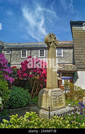 UK, Cornwall, Mevagissey, War Memorial. Stock Photo