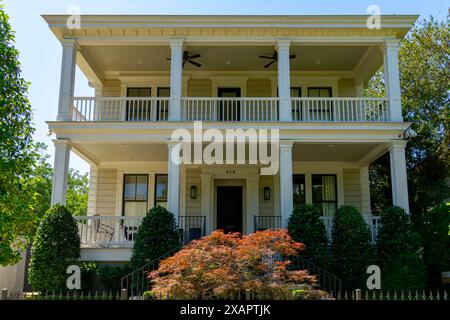 New Orleans’ historic townhouse New Orleans is home to architectural styles and types that are closely tied to the image of the City. Louisiana State, Stock Photo