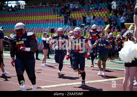 Berlin, Deutschland . 09th June, 2024. Berlin Thunder Spielereinlauf, GER, Berlin Thunder vs. Fehervar Enthroners, American Football, Saison 2024, European League of Football, ELF, Week 3, 09.06.2024, Foto Credit: Eibner-Pressefoto/Alamy Live News Stock Photo