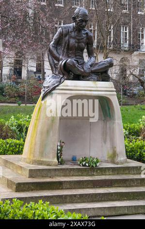 Mahatma Gandhi memorial in Tavistock Square, Bloomsbury, London, England Stock Photo