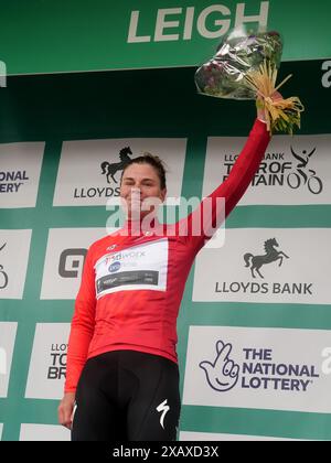 SD Worx-Protime's Lotte Kopecky (green jersey) and riders heading up ...