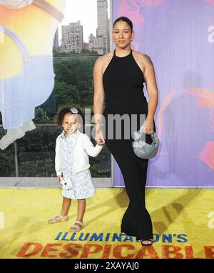 Maleni Cruz (R) attends 'Despicable Me 4' premiere at Jazz at Lincoln