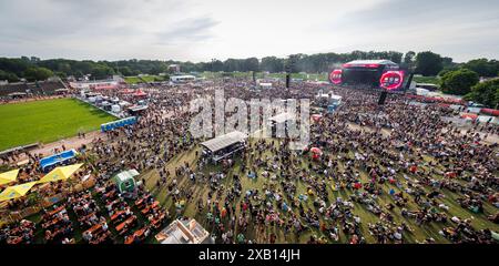 Nuremberg, Germany. 09th June, 2024. Chino Moreno (l) and