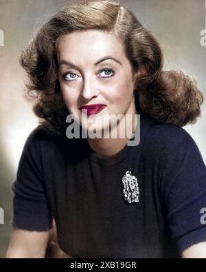 Davis, Bette, 5.4.1908 - 7.10.1989, American actress, portrait, 1950s, 50s , ADDITIONAL-RIGHTS-CLEARANCE-INFO-NOT-AVAILABLE Stock Photo