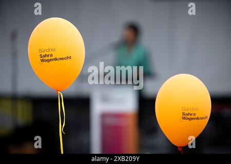 Sahra Wagenknecht - Wahlkampfabschluss DEU, Deutschland, Germany, Berlin, 06.06.2024 Luftballon with logo waehrend der Rede von Sahra Wagenknecht beim Wahlkampfabschluss der Partei Buendnis Bündnis BSW Sahra Wagenknecht fuer die Europawahl zu den bevorstehenden Wahlen zum Europaeischen Parlamen Europawahl am 06. bis 09. Juni 2024 in Berlin Deutschland en: Ballon with logo during the Speech by Sahra Wagenknecht at the end of the election campaign of the Alliance Alliance Buendnis Bündnis BSW Sahra Wagenknecht party for the European elections for the upcoming European Parliament elections on Jun Stock Photo