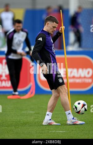 Herzogenaurach, Germany. 11th June, 2024. Soccer, preparation for UEFA Euro 2024, training Germany, Florian Wirtz trains with the ball. Credit: Federico Gambarini/dpa/Alamy Live News Stock Photo