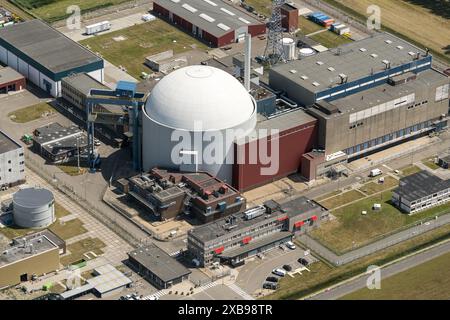 The Netherlands still has one nuclear power plant that generates electricity, in Borssele in Zeeland. The power station is owned by PZEM (70%) and RWE (30%) and operated by EPZ (Delta). There is currently a construction site for a new building that will be erected next to the current nuclear central sphere. ANP/ Hollandse Hoogte/ Aerovista Aerial Photography netherlands out - belgium out Stock Photo