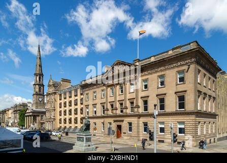 Standard Life building on the corner of George Street, Edinburgh Stock Photo