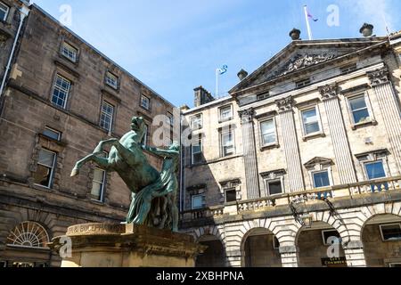 Alexander and Bucephalus Statue, Edinburgh's City Chambers., High St, Edinburgh, Scotland Stock Photo