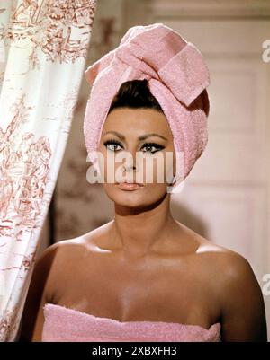 SOPHIA LOREN in ARABESQUE (1966), directed by STANLEY DONEN. Credit ...