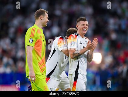 Toni Kroos Germany und Torwart Manuel Neuer Germany lachen zusammen, UEFA EURO 2024 - Group A, Germany vs Scotland, Fussball Arena München am 14. June 2024 in München, Deutschland. Foto von Silas Schueller/DeFodi Images Toni Kroos Germany und Torwart Manuel Neuer Germany laugh togheter, UEFA EURO 2024 - Group A, Germany vs Scotland, Munich Football Arena on June 14, 2024 in Munich, Germany. Photo by Silas Schueller/DeFodi Images Defodi-738 738 GERSCO 20240614 319 *** Toni Kroos Germany and goalkeeper Manuel Neuer Germany laugh together, UEFA EURO 2024 Group A, Germany vs Scotland, Munich Footb Stock Photo