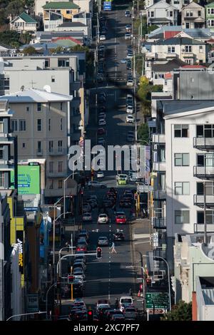Traffic and pedestrians on Vivian Street, Wellington, New Zealand Stock Photo