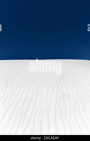 White sand dunes of the Alkali Flat at White Sands National Park, New Mexico, USA Stock Photo