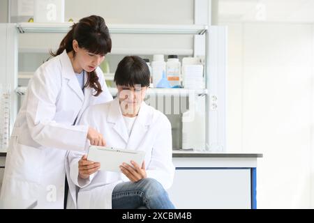 Shinthesis Lab, Research Laboratory, R&D+i, Design and synthesis of new chemical entities with therapeutic applications in oncology, Discovery and dev Stock Photo