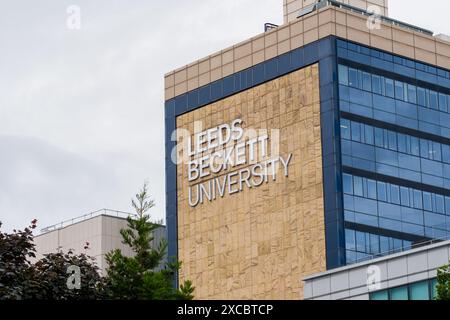 Leeds England: 3rd June 2024: Leeds Beckett University exterior Campus. Exterior signage closeup photo Stock Photo