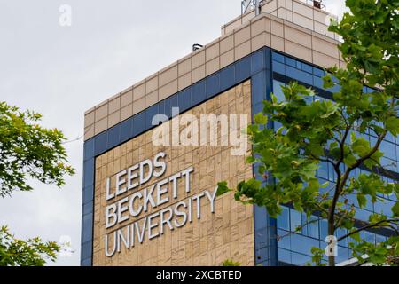 Leeds England: 3rd June 2024: Leeds Beckett University exterior Campus. Exterior signage closeup photo Stock Photo