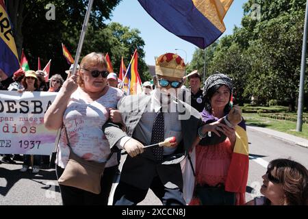 Madrid, Spain. 16th June, 2024. People protest during a march against the monarchy, the end of King Felipe VI and the establishment of the Republic in Puerta de Sol on June 16, 2024 in Madrid, Spain (Photo by Oscar Gonzalez/Sipa USA) Credit: Sipa USA/Alamy Live News Stock Photo